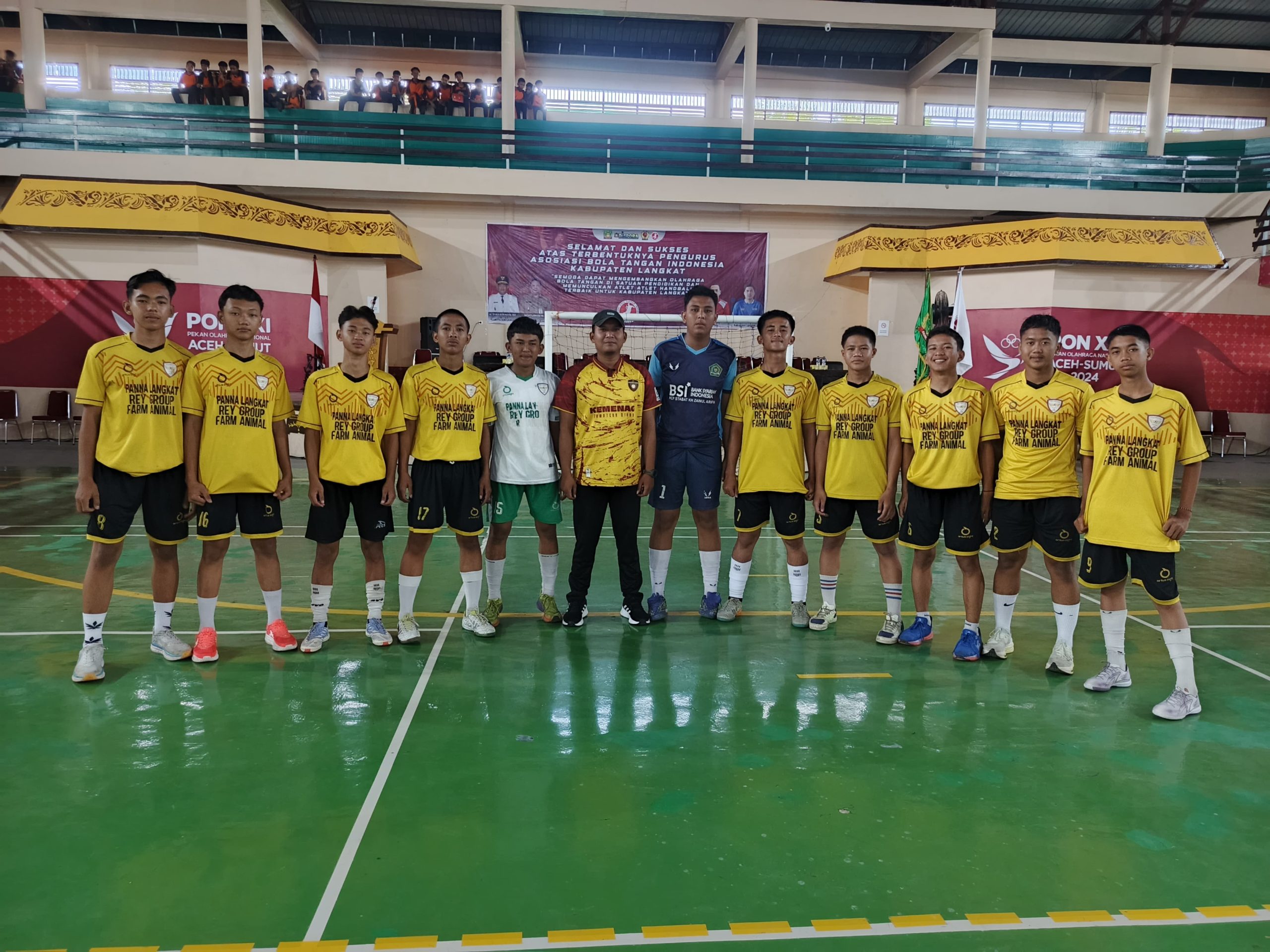 Siswa MAN 1 Langkat Ikuti Eksibisi Bola Tangan yang Diselenggarakan oleh Asosiasi Bola Tangan Indonesia Kabupaten Langkat